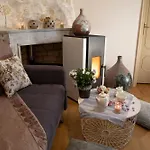 M&c Vicolo Corto *