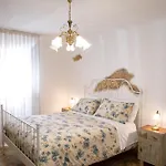 M&c Vicolo Corto *