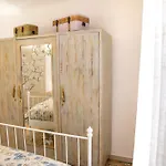 M&c Vicolo Corto Apartment