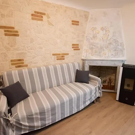 M&c Vicolo Corto 公寓 苏尔莫纳