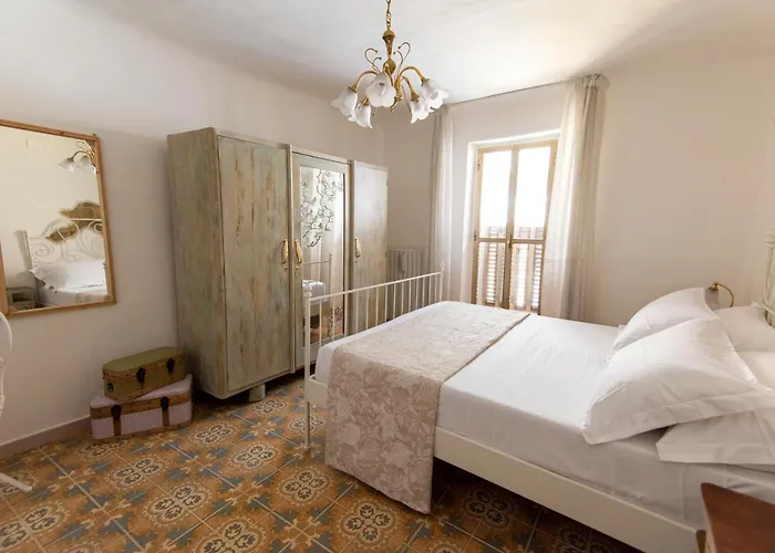 M&c Vicolo Corto Sulmona